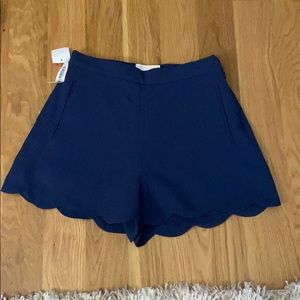 Wilfred navy shorts